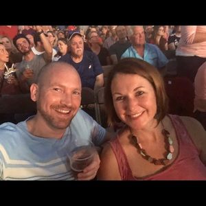 Meet your Posher, Kellie